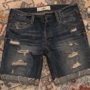 Hollister distressed jean shorts-Size 1  W25